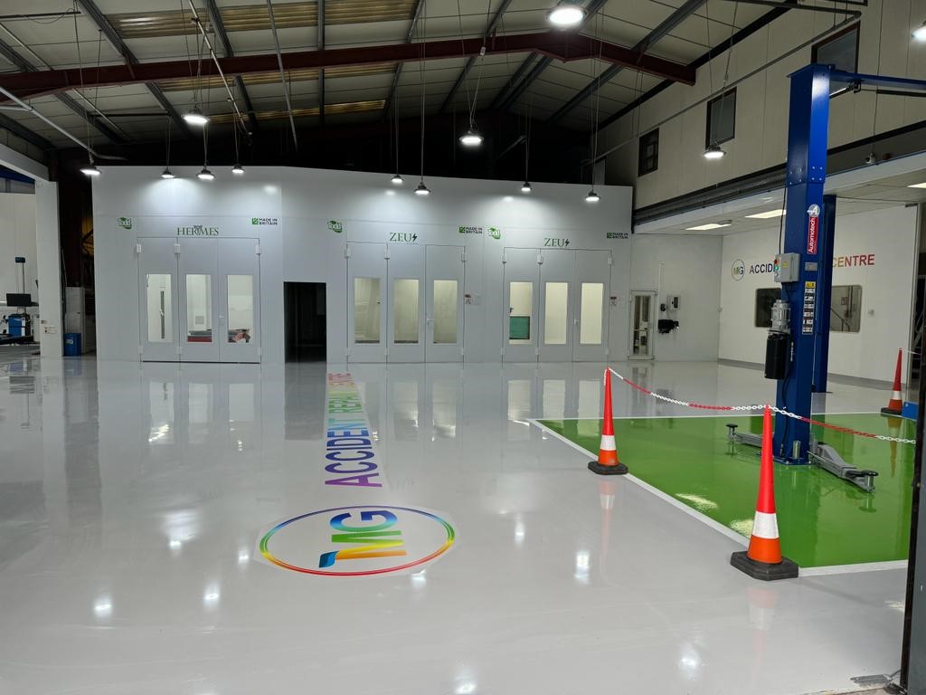 MG Accident Repair Centre installation — 2