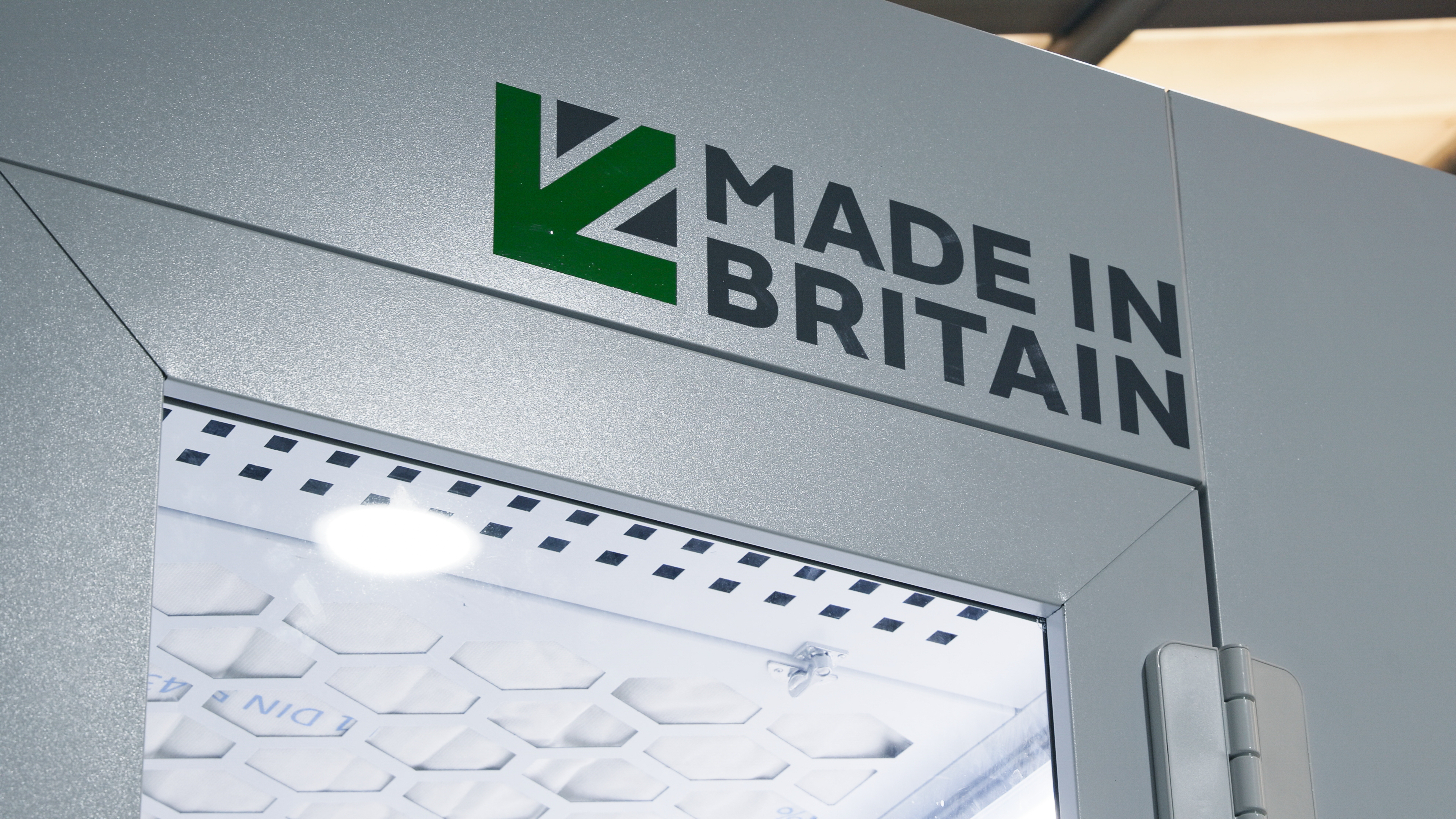 Zeus XR — Made in Britain